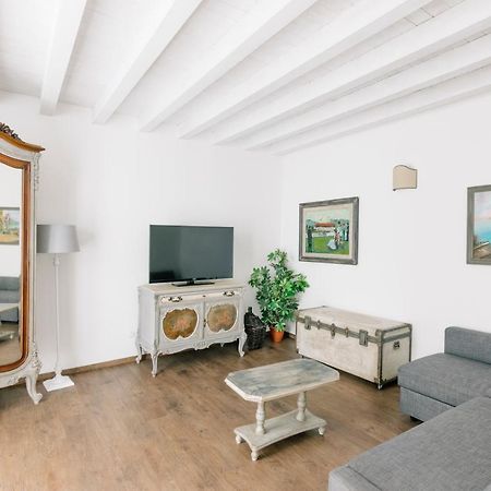Addimora Boutique Suites Palermo Exterior foto